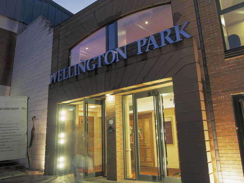 Wellington Park Hotel بلفاست المظهر الخارجي الصورة