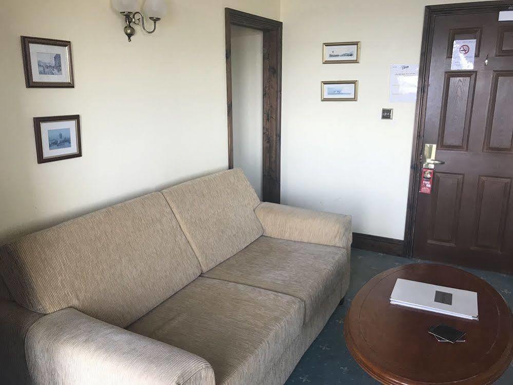Wellington Park Hotel بلفاست المظهر الخارجي الصورة
